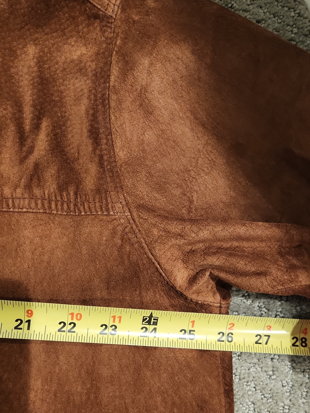 VINTAGE 1980S Suede Button-Up Shirt in Rich Brown. Large - Picture 6 of 10